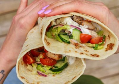 Kebabas. Ant medinės lentelės nuotr